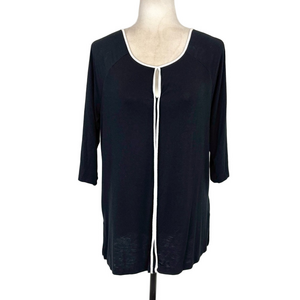 Cable & Gauge black stretchy top